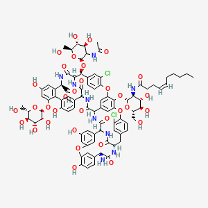 molecular formula C88H95Cl2N9O33 B10770023 (1R,2S,19S,22S,34R,37S,40S,52R)-2-[(2S,4S,5R,6S)-3-acetamido-4,5-dihydroxy-6-(hydroxymethyl)oxan-2-yl]oxy-22-amino-5,15-dichloro-64-[(2R,3S,4S,5R,6S)-3-[[(Z)-dec-4-enoyl]amino]-4,5-dihydroxy-6-(hydroxymethyl)oxan-2-yl]oxy-26,31,44,49-tetrahydroxy-21,35,38,54,56,59-hexaoxo-47-[(2S,3R,4R,5R,6S)-3,4,5-trihydroxy-6-(hydroxymethyl)oxan-2-yl]oxy-7,13,28-trioxa-20,36,39,53,55,58-hexazaundecacyclo[38.14.2.23,6.214,17.219,34.18,12.123,27.129,33.141,45.010,37.046,51]hexahexaconta-3,5,8,10,12(64),14,16,23(61),24,26,29(60),30,32,41(57),42,44,46(51),47,49,62,65-henicosaene-52-carboxylic acid 