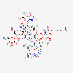 molecular formula C89H99Cl2N9O33 B10770037 (1S,2R,19R,22R,34S,37R,40R,52S)-2-[(2R,3R,4R,5S,6R)-3-acetamido-4,5-dihydroxy-6-(hydroxymethyl)oxan-2-yl]oxy-22-amino-5,15-dichloro-64-[(2S,3S,4S,5R,6S)-4,5-dihydroxy-6-(hydroxymethyl)-3-(9-methyldecanoylamino)oxan-2-yl]oxy-26,31,44,49-tetrahydroxy-21,35,38,54,56,59-hexaoxo-47-[(2R,3S,4S,5S,6R)-3,4,5-trihydroxy-6-(hydroxymethyl)oxan-2-yl]oxy-7,13,28-trioxa-20,36,39,53,55,58-hexazaundecacyclo[38.14.2.23,6.214,17.219,34.18,12.123,27.129,33.141,45.010,37.046,51]hexahexaconta-3,5,8,10,12(64),14,16,23(61),24,26,29(60),30,32,41(57),42,44,46(51),47,49,62,65-henicosaene-52-carboxylic acid 