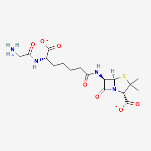molecular formula C17H25N4O7S- B10776927 (2S,5R,6R)-6-({(6S)-6-[(ammonioacetyl)amino]-6-carboxylatohexanoyl}amino)-3,3-dimethyl-7-oxo-4-thia-1-azabicyclo[3.2.0]heptane-2-carboxylate 