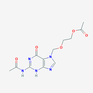 molecular formula C12H15N5O5 B108849 2-((2-Acetamido-6-oxo-1H-purin-7(6H)-yl)methoxy)ethyl acetate CAS No. 91702-60-2