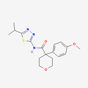 molecular formula C18H23N3O3S B11015608 N-(5-isopropyl-1,3,4-thiadiazol-2-yl)-4-(4-methoxyphenyl)tetrahydro-2H-pyran-4-carboxamide 