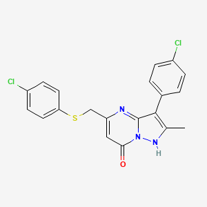 molecular formula C20H15Cl2N3OS B11176553 3-(4-chlorophenyl)-5-{[(4-chlorophenyl)sulfanyl]methyl}-2-methylpyrazolo[1,5-a]pyrimidin-7(4H)-one 