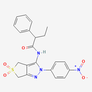 molecular formula C21H20N4O5S B11222871 N-(2-(4-nitrophenyl)-5,5-dioxido-4,6-dihydro-2H-thieno[3,4-c]pyrazol-3-yl)-2-phenylbutanamide 