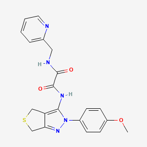 molecular formula C20H19N5O3S B11244309 N-[2-(4-Methoxyphenyl)-2H,4H,6H-thieno[3,4-C]pyrazol-3-YL]-N'-[(pyridin-2-YL)methyl]ethanediamide 