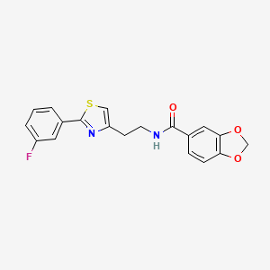 molecular formula C19H15FN2O3S B11259369 N-(2-(2-(3-fluorophenyl)thiazol-4-yl)ethyl)benzo[d][1,3]dioxole-5-carboxamide 
