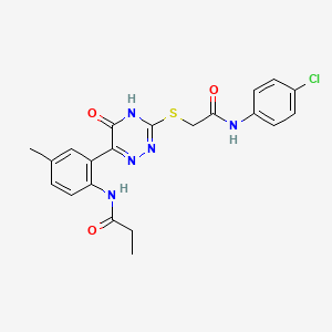 molecular formula C21H20ClN5O3S B11279946 N-{2-[3-({[(4-Chlorophenyl)carbamoyl]methyl}sulfanyl)-5-oxo-4,5-dihydro-1,2,4-triazin-6-YL]-4-methylphenyl}propanamide 