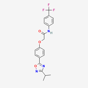 molecular formula C20H18F3N3O3 B11296389 2-{4-[3-(propan-2-yl)-1,2,4-oxadiazol-5-yl]phenoxy}-N-[4-(trifluoromethyl)phenyl]acetamide 