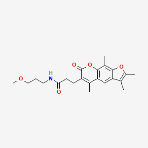 molecular formula C22H27NO5 B11299465 N-(3-Methoxypropyl)-3-{2,3,5,9-tetramethyl-7-oxo-7H-furo[3,2-G]chromen-6-YL}propanamide 