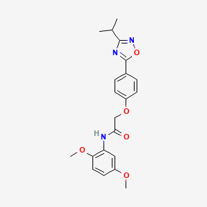 molecular formula C21H23N3O5 B11300125 N-(2,5-dimethoxyphenyl)-2-{4-[3-(propan-2-yl)-1,2,4-oxadiazol-5-yl]phenoxy}acetamide 