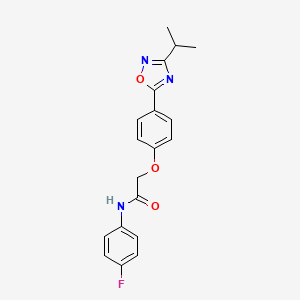 molecular formula C19H18FN3O3 B11316910 N-(4-fluorophenyl)-2-{4-[3-(propan-2-yl)-1,2,4-oxadiazol-5-yl]phenoxy}acetamide 