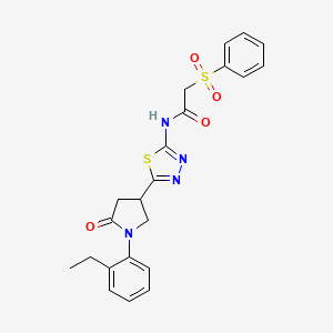 molecular formula C22H22N4O4S2 B11353802 N-{5-[1-(2-ethylphenyl)-5-oxopyrrolidin-3-yl]-1,3,4-thiadiazol-2-yl}-2-(phenylsulfonyl)acetamide 