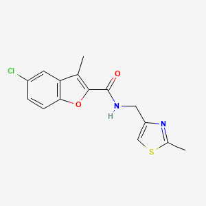 molecular formula C15H13ClN2O2S B11373003 5-chloro-3-methyl-N-[(2-methyl-1,3-thiazol-4-yl)methyl]-1-benzofuran-2-carboxamide 
