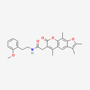 molecular formula C26H27NO5 B11379265 N-[2-(2-Methoxyphenyl)ethyl]-2-{2,3,5,9-tetramethyl-7-oxo-7H-furo[3,2-G]chromen-6-YL}acetamide 