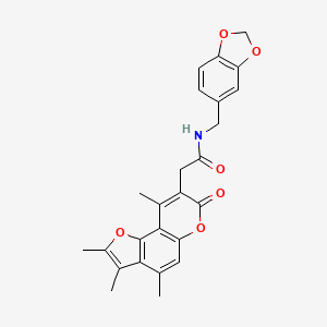 molecular formula C25H23NO6 B11388736 N-(1,3-benzodioxol-5-ylmethyl)-2-(2,3,4,9-tetramethyl-7-oxo-7H-furo[2,3-f]chromen-8-yl)acetamide 