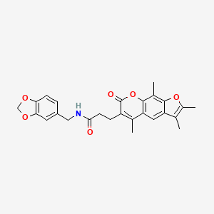 molecular formula C26H25NO6 B11399698 N-(1,3-benzodioxol-5-ylmethyl)-3-(2,3,5,9-tetramethyl-7-oxo-7H-furo[3,2-g]chromen-6-yl)propanamide 