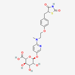 molecular formula C24H27N3O10S B1140478 (3R,6S)-6-[6-[2-[4-[(2,4-dioxo-1,3-thiazolidin-5-yl)methyl]phenoxy]ethyl-methylamino]pyridin-3-yl]oxy-3,4,5-trihydroxyoxane-2-carboxylic acid CAS No. 288853-59-8