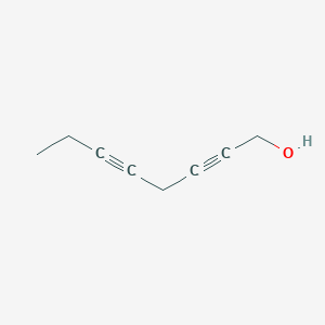molecular formula C8H10O B114409 2,5-辛二炔-1-醇 CAS No. 35378-76-8