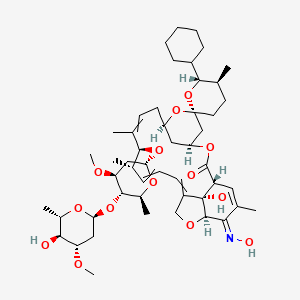 molecular formula C₅₀H₇₅NO₁₄ B1146466 (1R,4S,5'S,6R,6'S,8R,12S,13S,20R,21E,24S)-6'-Cyclohexyl-24-hydroxy-21-hydroxyimino-12-[(2R,4S,5S,6S)-5-[(2S,4S,5S,6S)-5-hydroxy-4-methoxy-6-methyloxan-2-yl]oxy-4-methoxy-6-methyloxan-2-yl]oxy-5',11,13,22-tetramethylspiro[3,7,19-trioxatetracyclo[15.6.1.14,8.020,24]pentacosa-10,14,16,22-tetraene-6,2'-oxane]-2-one CAS No. 301849-46-7