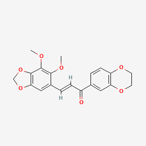 molecular formula C20H18O7 B11470130 (2E)-1-(2,3-dihydro-1,4-benzodioxin-6-yl)-3-(6,7-dimethoxy-1,3-benzodioxol-5-yl)prop-2-en-1-one 