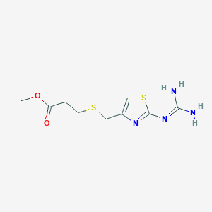 molecular formula C9H14N4O2S2 B114771 Methyl 3-(((2-((diaminomethylidene)amino)thiazol-4-yl)methyl)sulfanyl)propanoate CAS No. 76824-14-1
