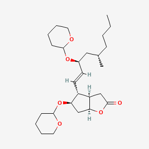 (3aR,4R,5R,6aS)-4-((3S,5S,E)-5-Methyl-3-((tetrahydro-2H-pyran-2-yl)oxy)non-1-en-1-yl)-5-((tetrahydro-2H-pyran-2-yl)oxy)hexahydro-2H-cyclopenta[b]furan-2-one