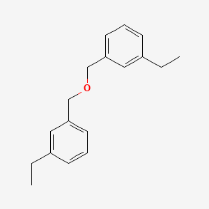 molecular formula C18H22O B11758328 1-Ethyl-3-{[(3-ethylphenyl)methoxy]methyl}benzene 
