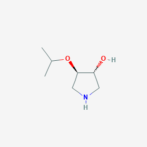molecular formula C7H15NO2 B11762009 (3R,4R)-4-(propan-2-yloxy)pyrrolidin-3-ol 