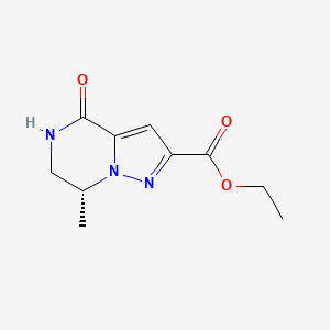 molecular formula C10H13N3O3 B11764076 ethyl (7R)-7-methyl-4-oxo-4H,5H,6H,7H-pyrazolo[1,5-a]pyrazine-2-carboxylate 