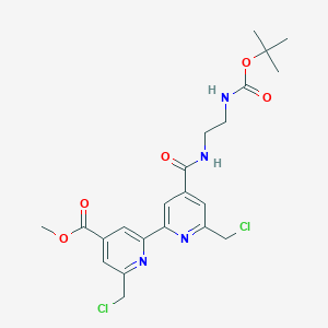 molecular formula C22H26Cl2N4O5 B11784541 Methyl 4'-((2-((tert-butoxycarbonyl)amino)ethyl)carbamoyl)-6,6'-bis(chloromethyl)-[2,2'-bipyridine]-4-carboxylate 