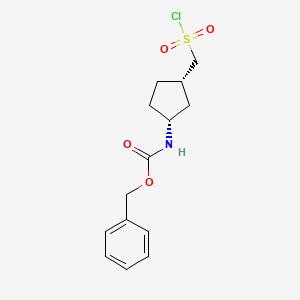 molecular formula C14H18ClNO4S B11815196 rel-benzyl N-[(1R,3S)-3-[(chlorosulfonyl)methyl]cyclopentyl]carbamate 
