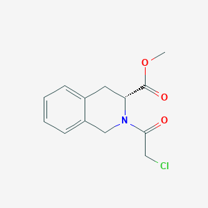 molecular formula C13H14ClNO3 B11816146 methyl (3R)-2-(2-chloroacetyl)-3,4-dihydro-1H-isoquinoline-3-carboxylate 