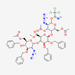 molecular formula C55H60Cl3N7O18 B11830257 methyl (2S,3S,4S,5R,6R)-6-(((2R,4R,5R)-4-acetoxy-2-(acetoxymethyl)-5-azido-6-(2,2,2-trichloro-1-iminoethoxy)tetrahydro-2H-pyran-3-yl)oxy)-3-(((2R,3R,4R,5S,6R)-6-(acetoxymethyl)-3-azido-4,5-bis(benzyloxy)tetrahydro-2H-pyran-2-yl)oxy)-4,5-bis(benzyloxy)tetr 