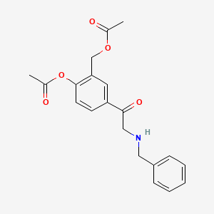 molecular formula C20H21NO5 B11830799 Ethanone, 1-[4-(acetyloxy)-3-[(acetyloxy)methyl]phenyl]-2-[(phenylmethyl)amino]- 