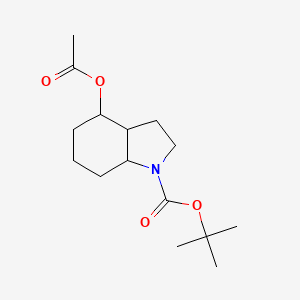 molecular formula C15H25NO4 B11844321 tert-Butyl 4-acetoxyoctahydro-1H-indole-1-carboxylate 