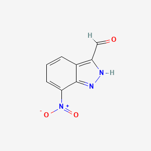 molecular formula C8H5N3O3 B11903386 7-Nitro-1H-indazole-3-carbaldehyde 