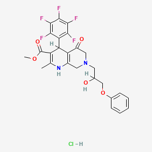 molecular formula C26H24ClF5N2O5 B1194055 1,4,5,6,7,8-Hexahydro-2-methyl-5-oxo-4-(pentafluorophenyl)-7-(3-phenoxy-2-hydroxypropyl)-1,7-naphthyridine-3-carboxylic acid methyl ester hcl CAS No. 100822-55-7