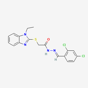 molecular formula C18H16Cl2N4OS B11960853 N'-[(E)-(2,4-dichlorophenyl)methylidene]-2-[(1-ethyl-1H-benzimidazol-2-yl)sulfanyl]acetohydrazide 