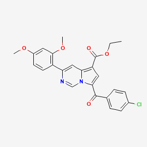 molecular formula C25H21ClN2O5 B11980781 Ethyl 7-(4-chlorobenzoyl)-3-(2,4-dimethoxyphenyl)pyrrolo[1,2-c]pyrimidine-5-carboxylate CAS No. 302912-90-9