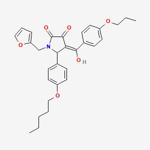 molecular formula C30H33NO6 B12003161 1-(Furan-2-ylmethyl)-3-hydroxy-5-(4-(pentyloxy)phenyl)-4-(4-propoxybenzoyl)-1H-pyrrol-2(5H)-one CAS No. 617695-74-6