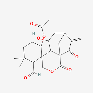 6-Formyl-5'-hydroxy-5,5-dimethyl-8'-methylidene-1',9'-dioxohexahydro-1'H,3'H-spiro[cyclohexane-1,4'-[2]oxa[7,9a]methanocyclohepta[c]pyran]-2-yl acetate