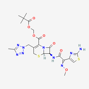 molecular formula C22H27N9O7S2 B1207666 2,2-dimethylpropanoyloxymethyl (6R,7R)-7-[[2-(2-amino-1,3-thiazol-4-yl)-2-methoxyiminoacetyl]amino]-3-[(5-methyltetrazol-2-yl)methyl]-8-oxo-5-thia-1-azabicyclo[4.2.0]oct-2-ene-2-carboxylate 
