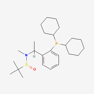 molecular formula C25H42NOPS B12086799 (R)-N-[(S)-1-[2-(Dicyclohexylphosphino)phenyl]ethyl]-N,2-dimethylpropane-2-sulfinamide 