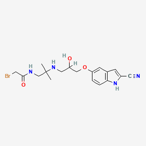 molecular formula C18H23BrN4O3 B1211659 N-(Bromoacetylamino)cyanopindolol CAS No. 95034-01-8