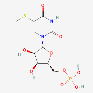 molecular formula C10H15N2O9PS B1212372 [(2R,3S,4R,5R)-3,4-dihydroxy-5-(5-methylsulfanyl-2,4-dioxopyrimidin-1-yl)oxolan-2-yl]methyl dihydrogen phosphate CAS No. 94926-74-6