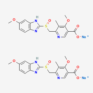 molecular formula C34H32N6Na2O10S2 B1212771 Sodium 4-methoxy-6-[(6-methoxy-1H-benzimidazole-2-sulfinyl)methyl]-5-methylpyridine-3-carboxylate (1/1) 
