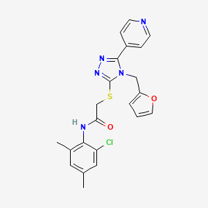 molecular formula C22H20ClN5O2S B12147293 N-(2-chloro-4,6-dimethylphenyl)-2-[[4-(furan-2-ylmethyl)-5-pyridin-4-yl-1,2,4-triazol-3-yl]sulfanyl]acetamide 