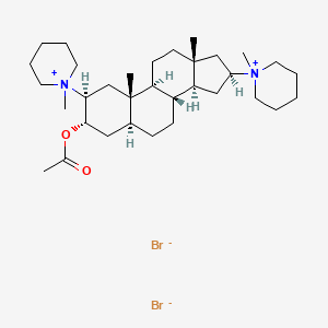 molecular formula C33H58Br2N2O2 B1214900 1,1'-((2beta,3alpha,5alpha,16beta)-3-(Acetyloxy)androstane-2,16-diyl)bis(1-methylpiperidinium), dibromide CAS No. 58090-64-5