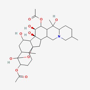 molecular formula C31H47NO10 B1216498 4,7,14,15,20-Pentahydroxy-4,9-epoxycevane-3,16-diyl diacetate 