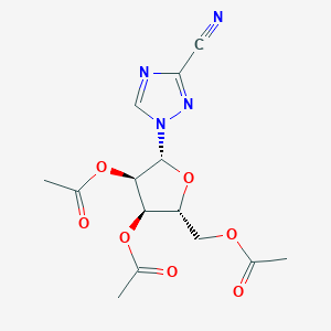 molecular formula C14H16N4O7 B121694 [(2R,3R,4R,5R)-3,4-diacetyloxy-5-(3-cyano-1,2,4-triazol-1-yl)oxolan-2-yl]methyl acetate CAS No. 40371-99-1