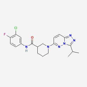 molecular formula C20H22ClFN6O B12192188 N-(3-chloro-4-fluorophenyl)-1-[3-(propan-2-yl)[1,2,4]triazolo[4,3-b]pyridazin-6-yl]piperidine-3-carboxamide 